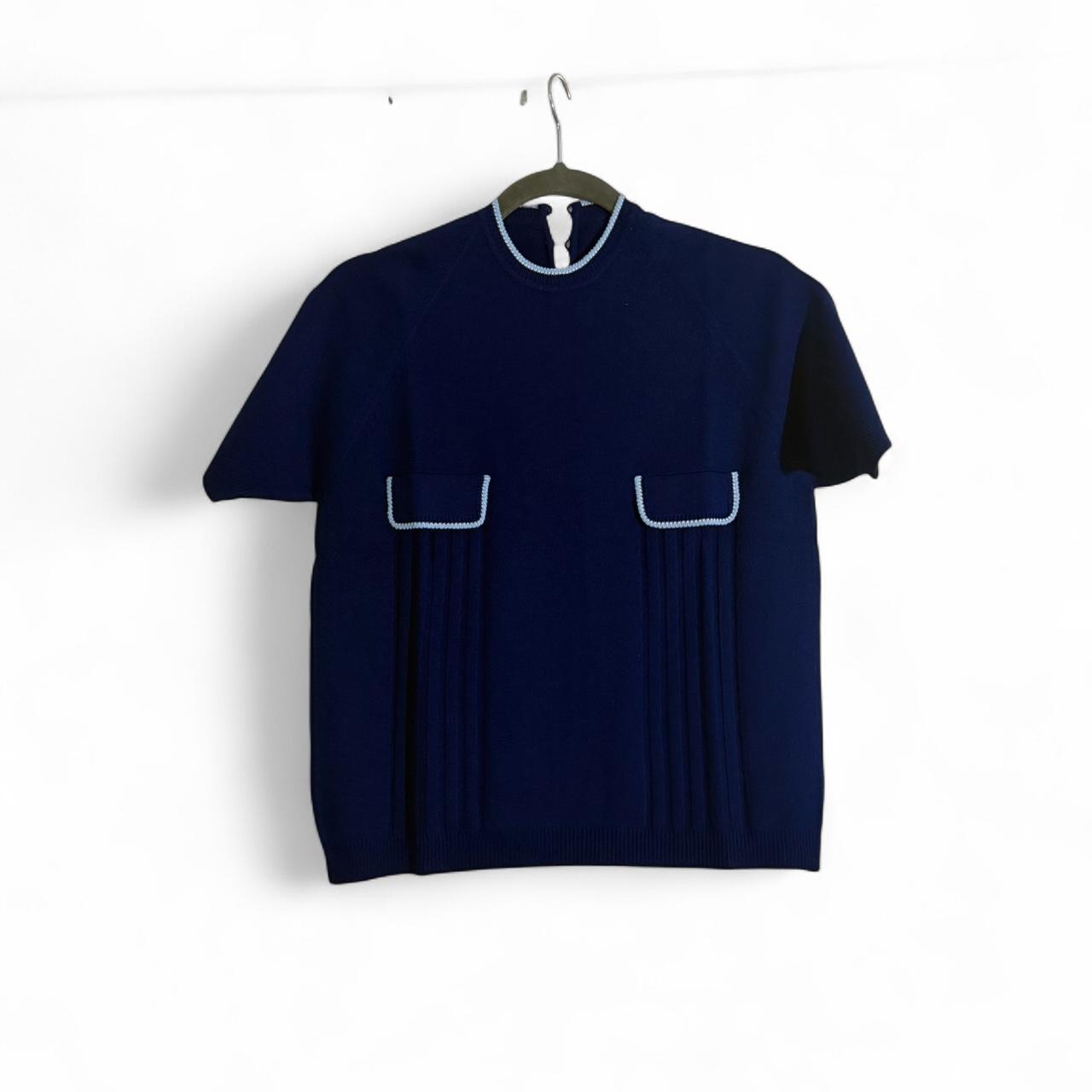 item listed by antounstyle