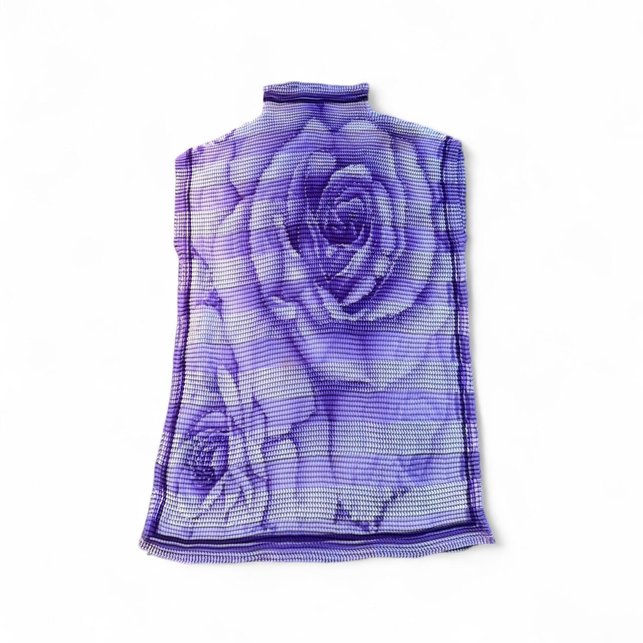 item listed by antounstyle