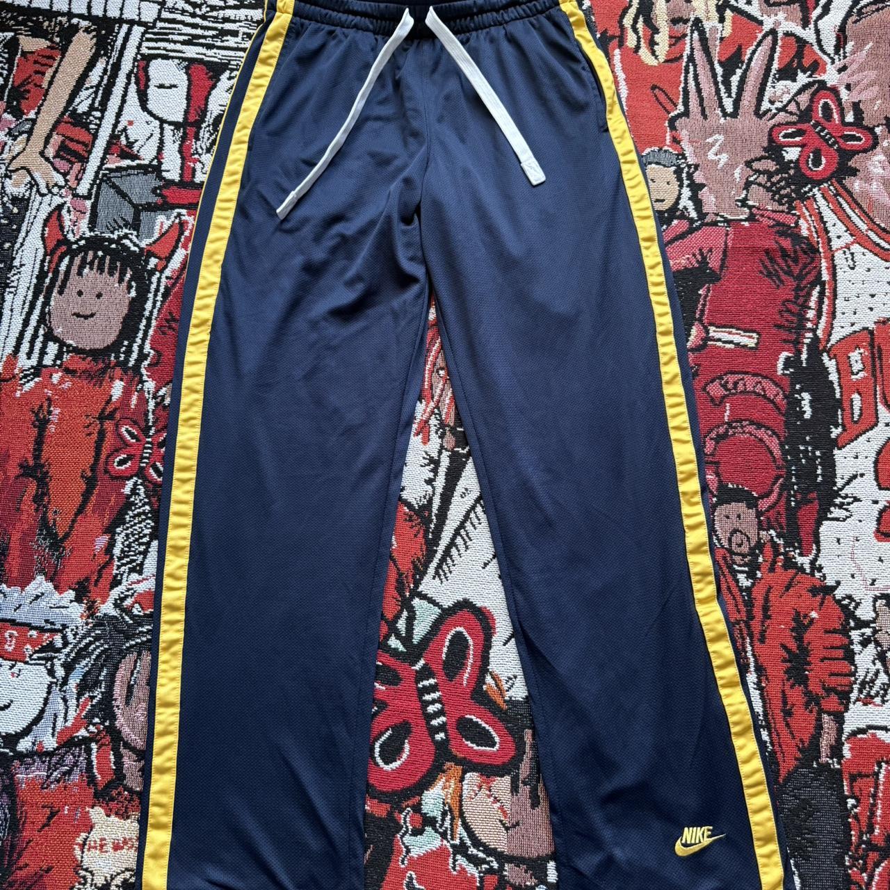 item listed by bozwardrobe