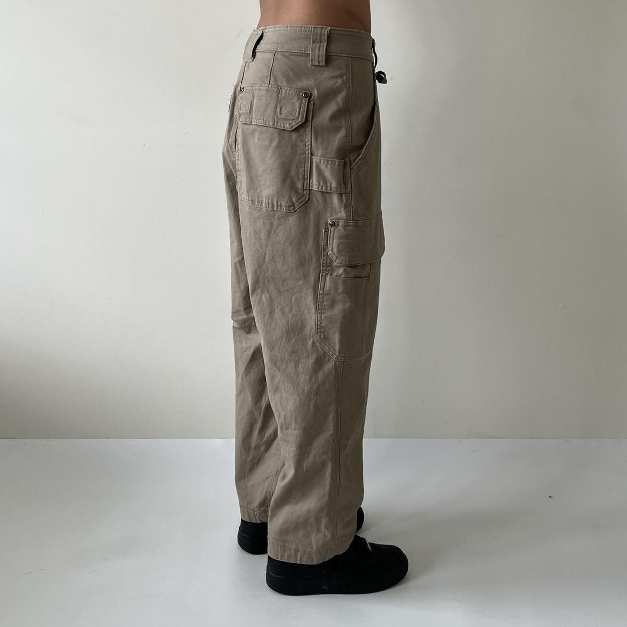 Duluth Trading Company Men's Khaki Trousers (3)