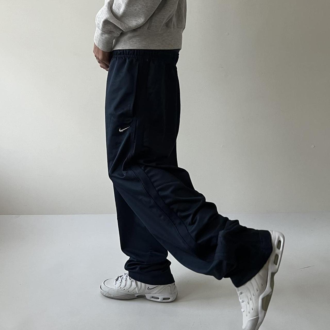 womens navy blue nike sweatpants