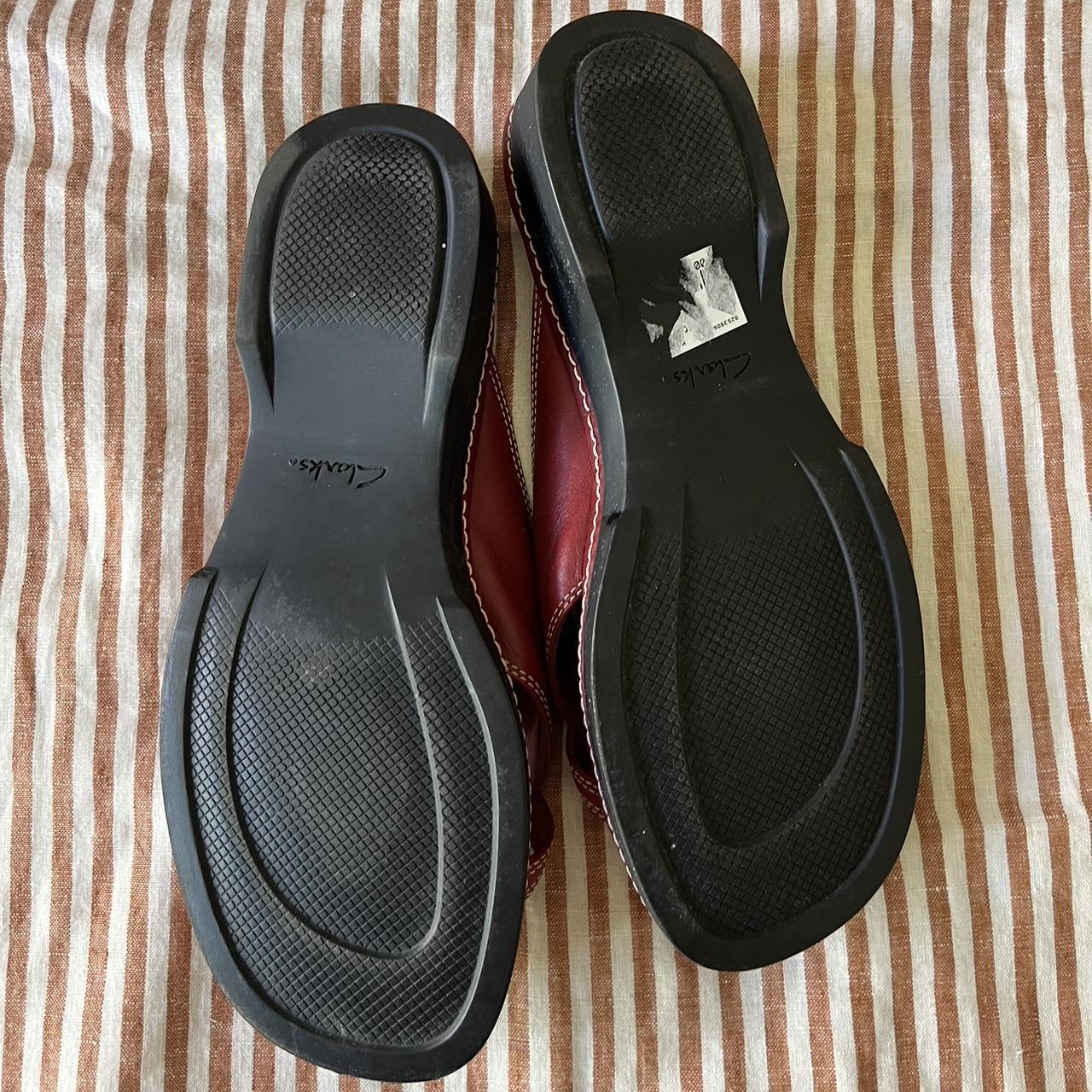 Clark’s vintage leather sandals - Depop