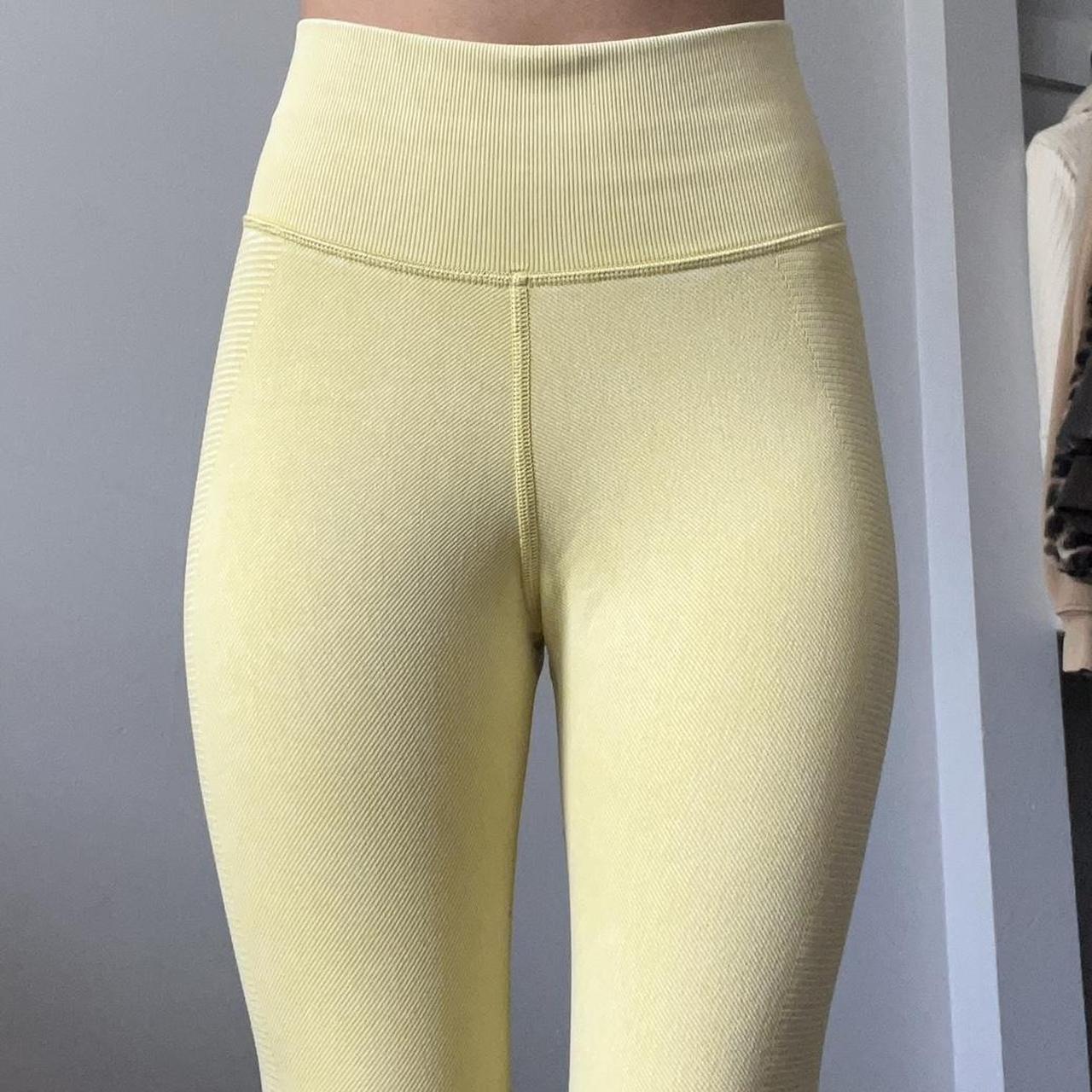 Aerie Women's Yellow Leggings Depop