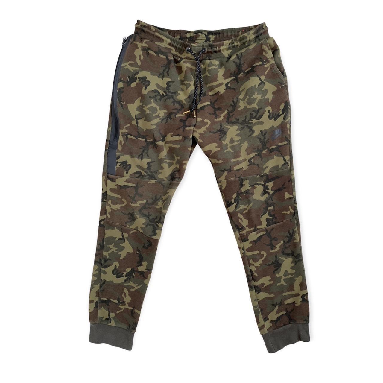 Nike men's camo cheap sweatpants