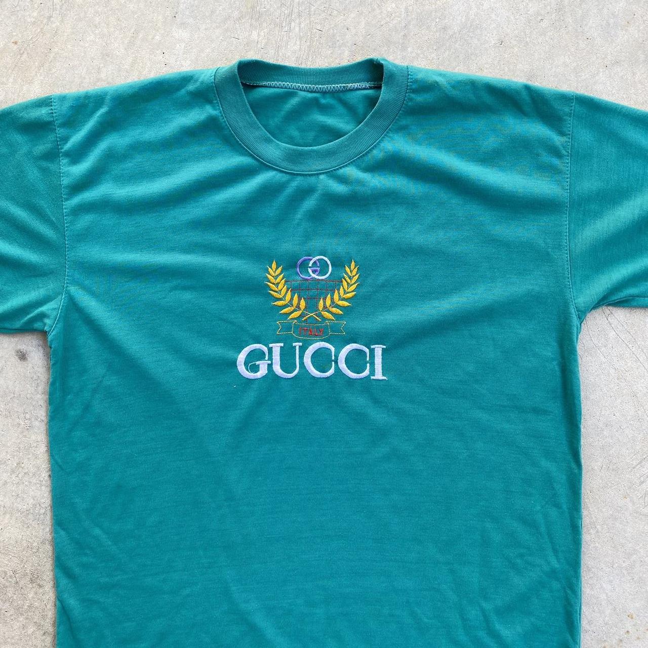 Vintage 90s single stitch Gucci t-shirt Fits size... - Depop