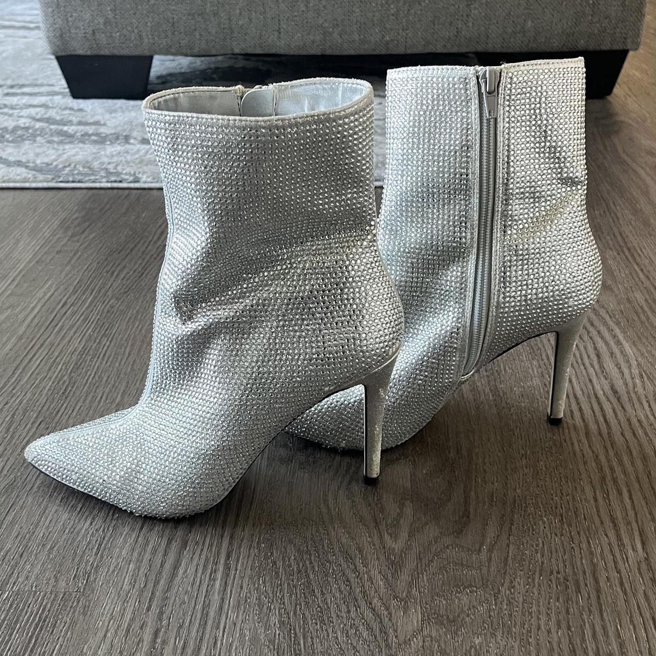 Silver sequin heel boots. Women s size 7. Only worn. Depop