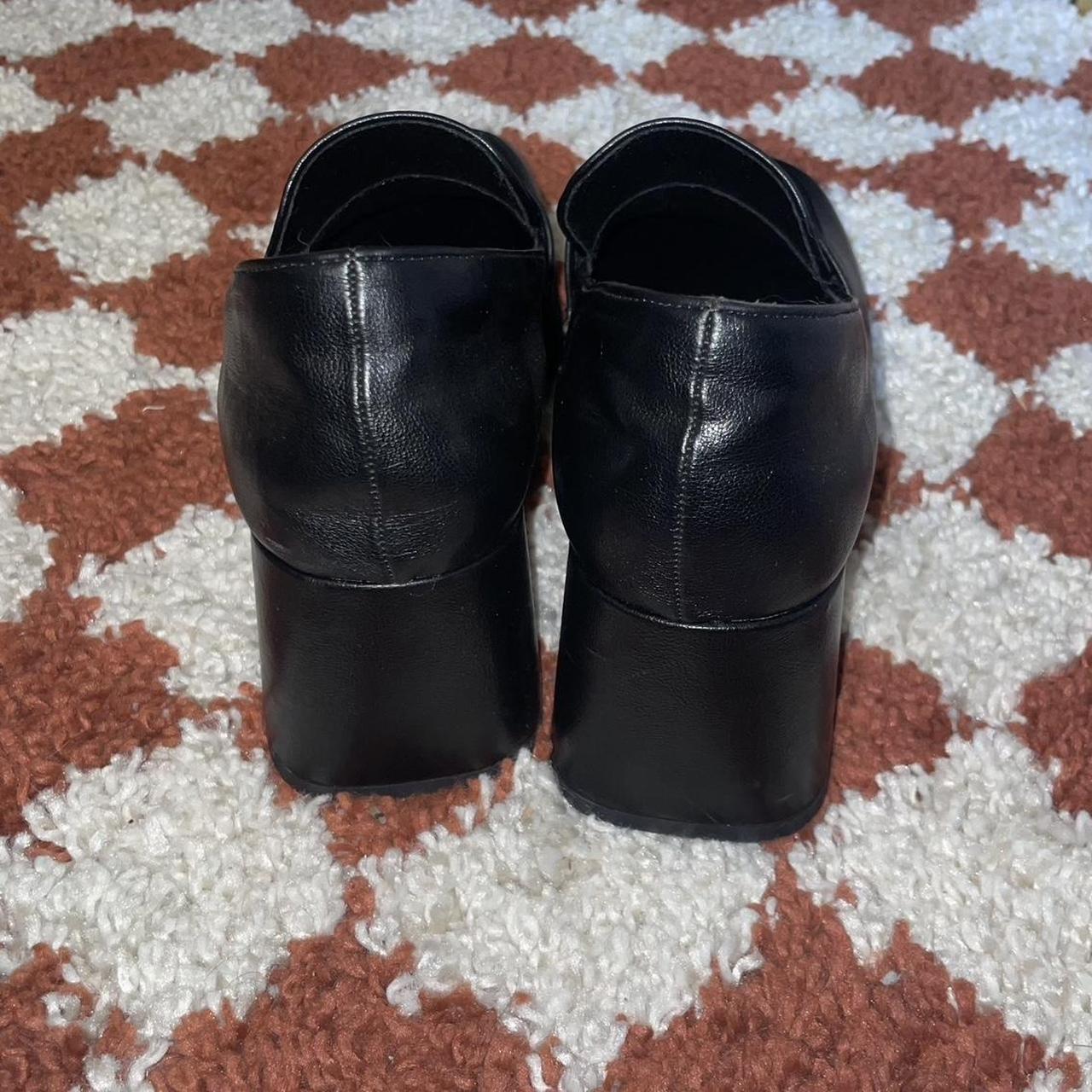 Women's Black Loafers | Depop