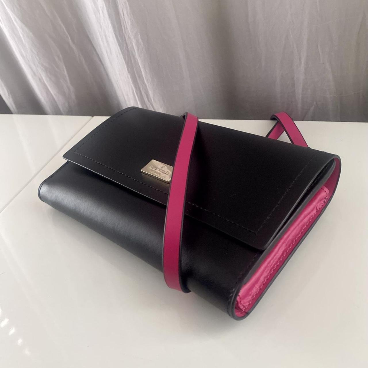 Giveaway: Kate Spade Wristlet & an Amazon Giftcard | Smart Bitches, Trashy  Books