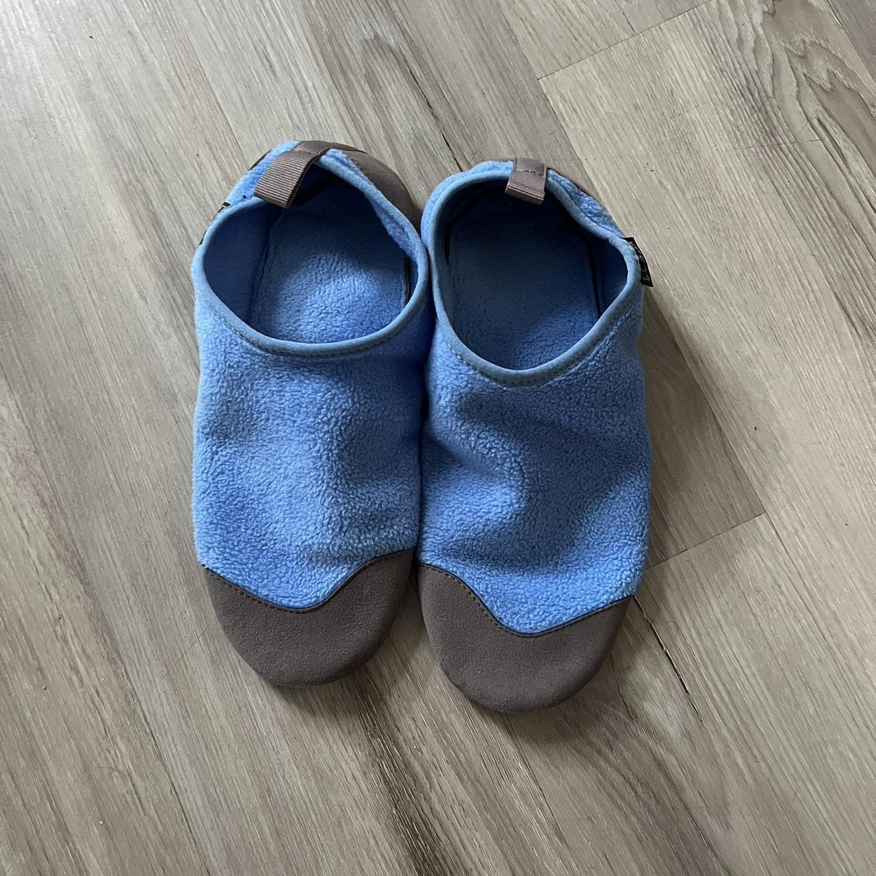 LL Bean sock slippers in great condition . These are Depop