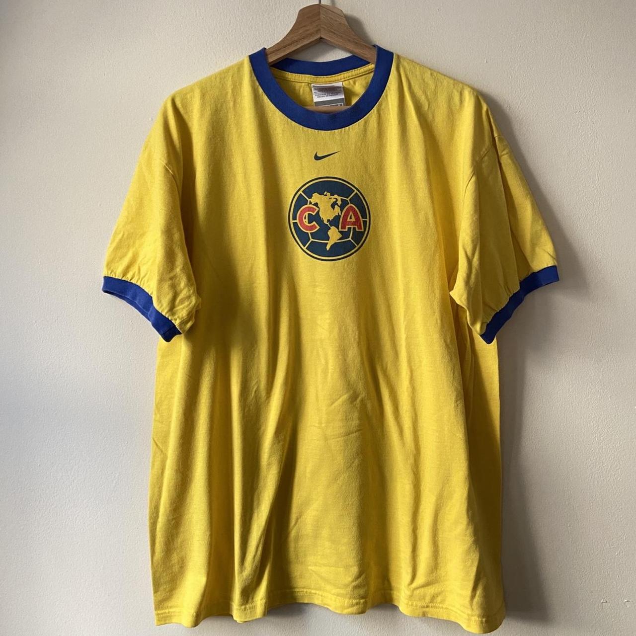 Nike Men's Yellow and Blue T-shirt | Depop