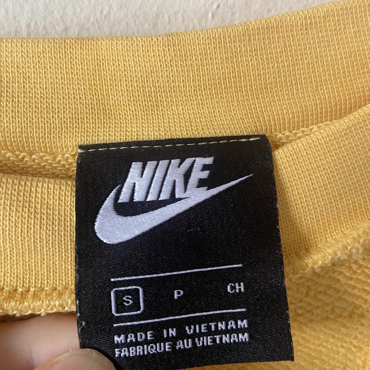 Nike Men's Yellow Sweatshirt | Depop