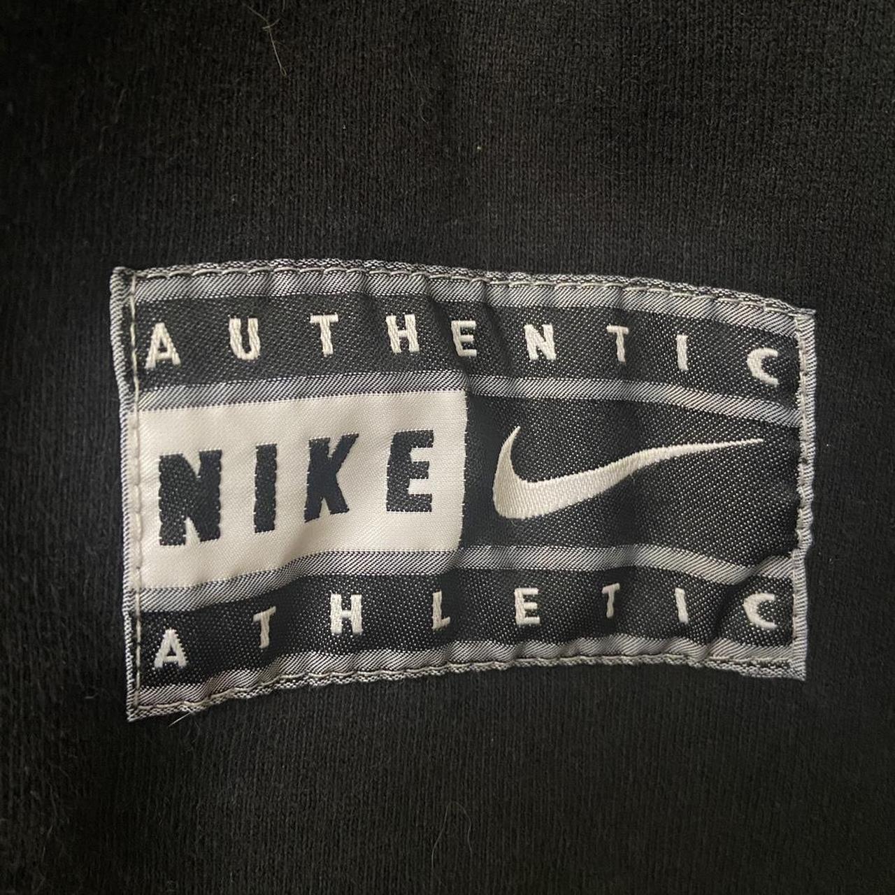 Nike Men's Black Hoodie | Depop