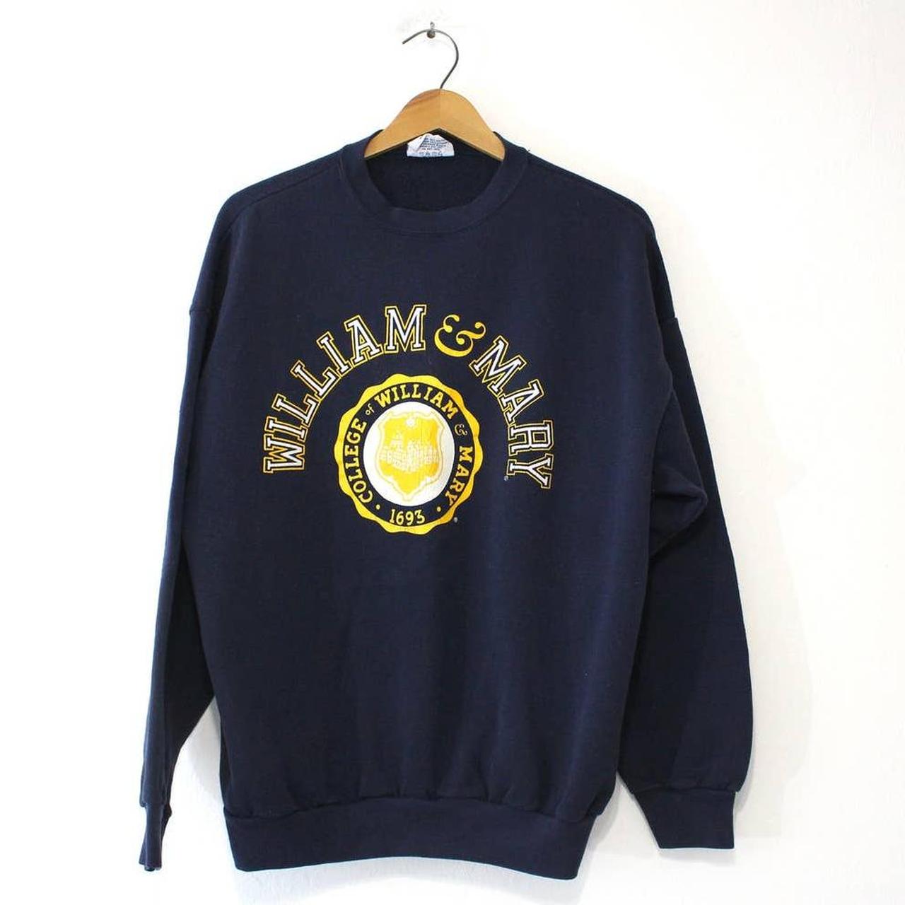 Vintage College of William and Mary... - Depop