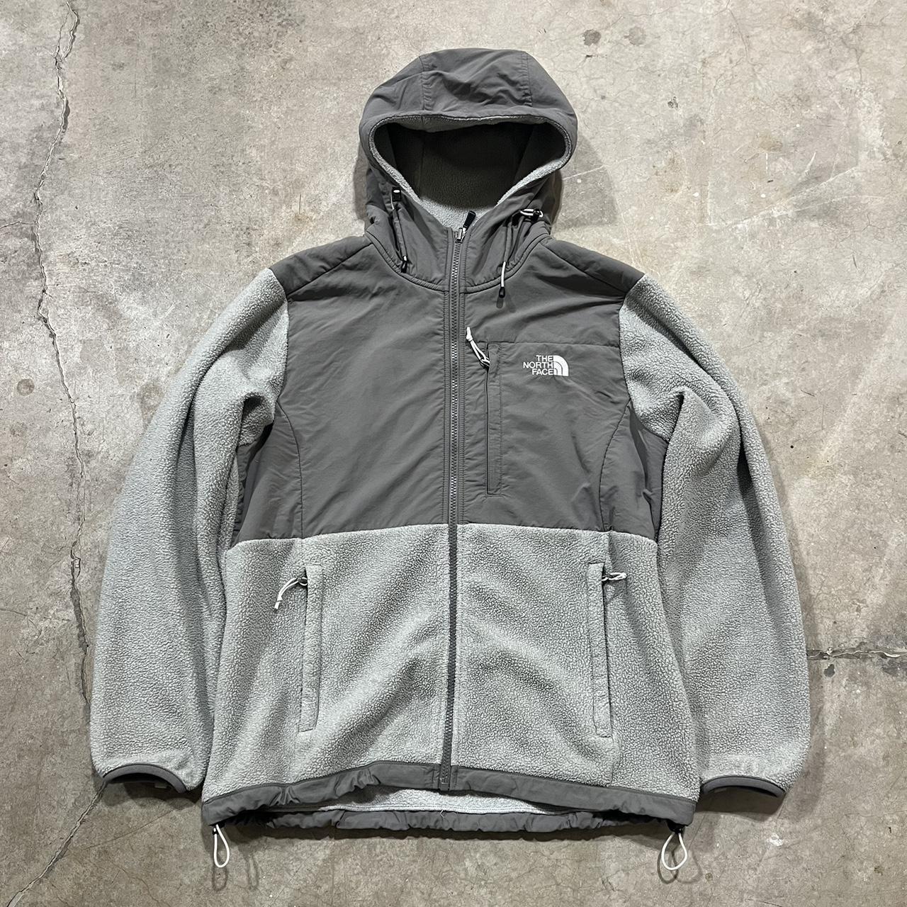 y2k womens north face fleece -size: large -flaws:... - Depop