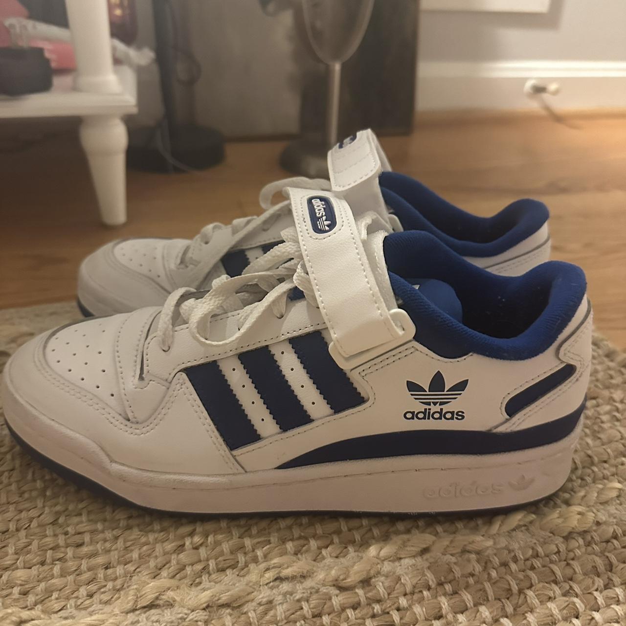 Adidas Men's Blue and White Trainers | Depop