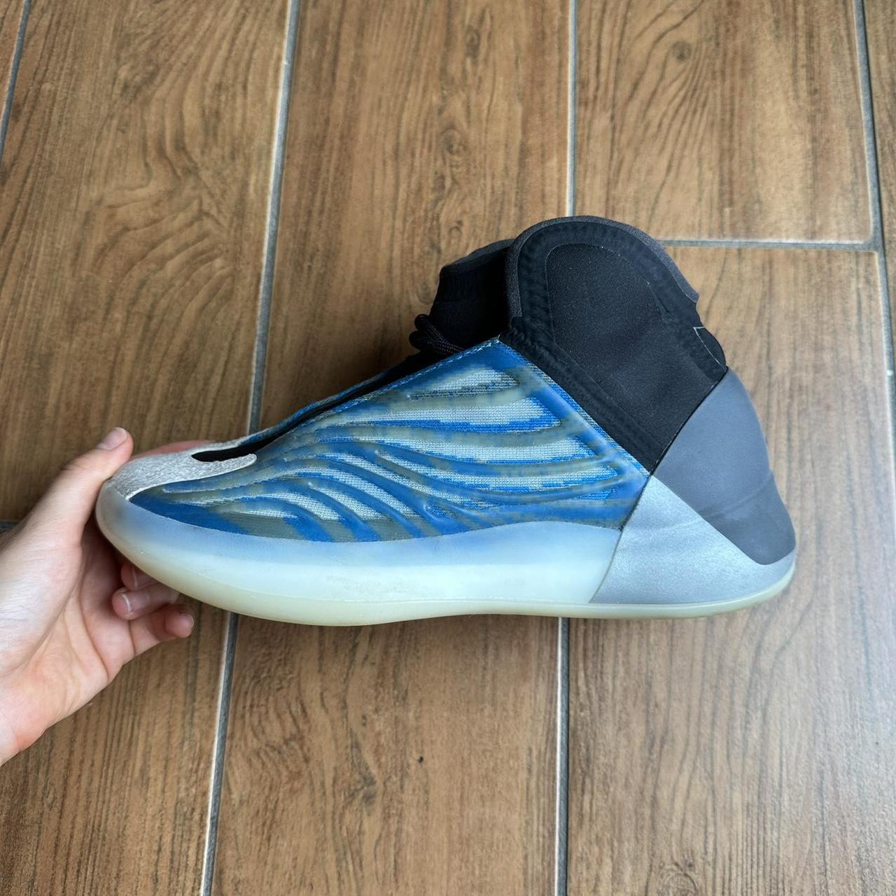 シューズ(男性用) ADIDAS YEEZY BSKTBL \"FROZEN BLUE\" 16336060_31359822_600.jpg