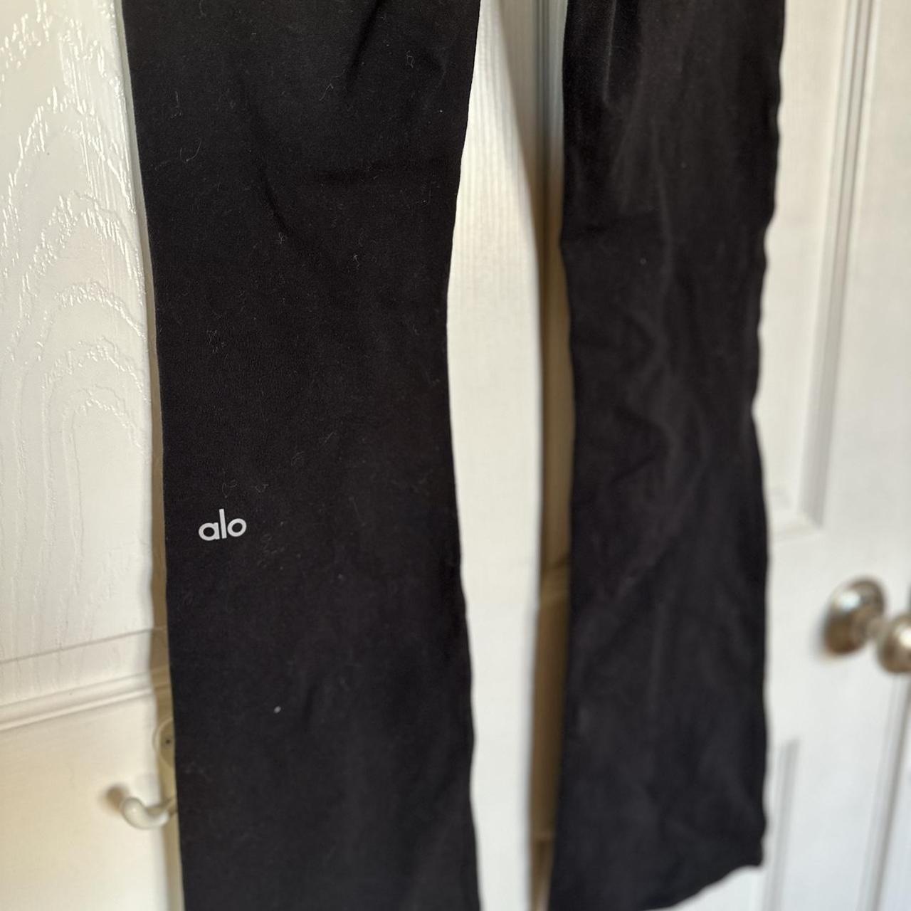 Alo flare leggings🖤 Size xxs Depop