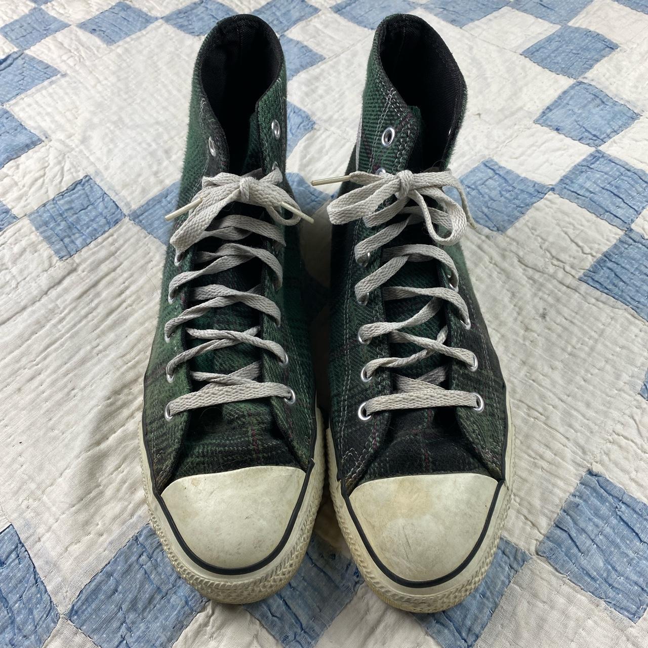 Converse Men's Green and Burgundy Trainers | Depop