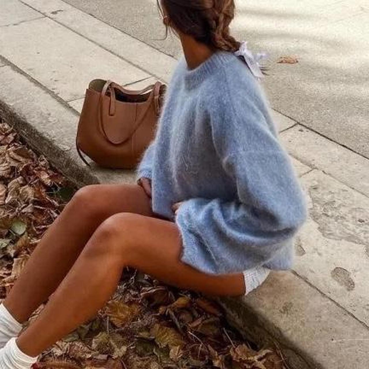 The COMFIEST baby blue jumper 🩵 Such a cute colour... Depop