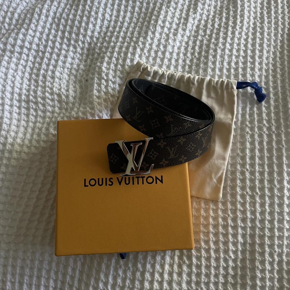 White Reversible Louis Vuitton belt Size 42 Used - Depop