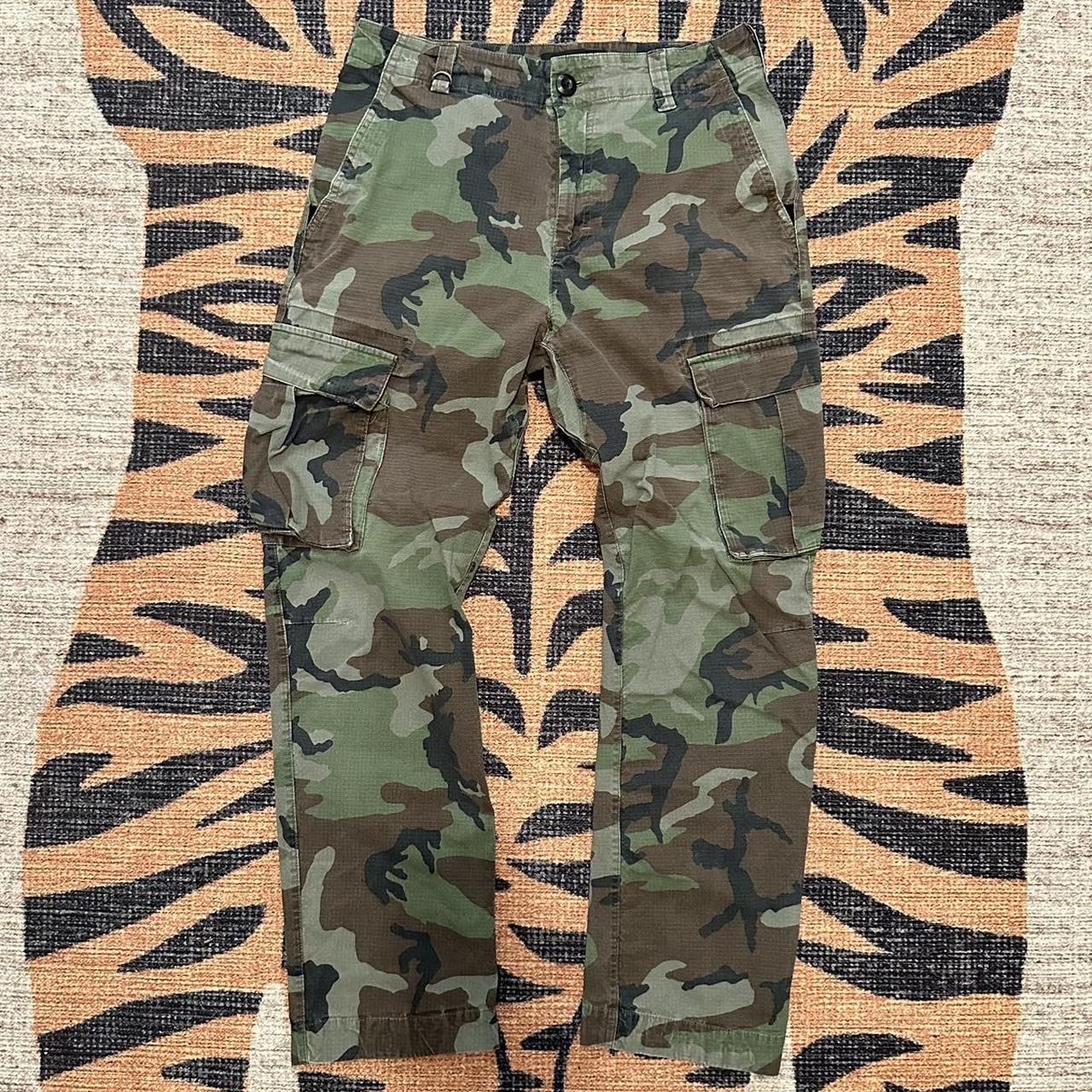 mens nike sb camo pants