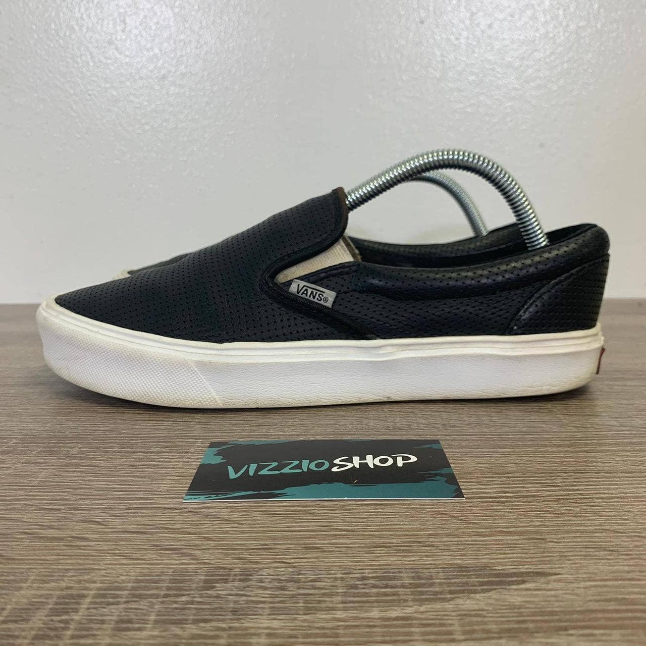 Vans slip on boat on sale shoes