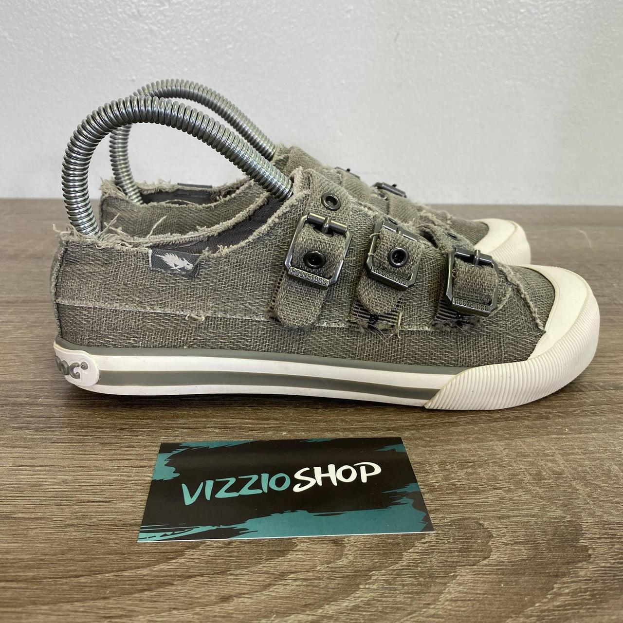 Rocket dog cheap gray sneakers