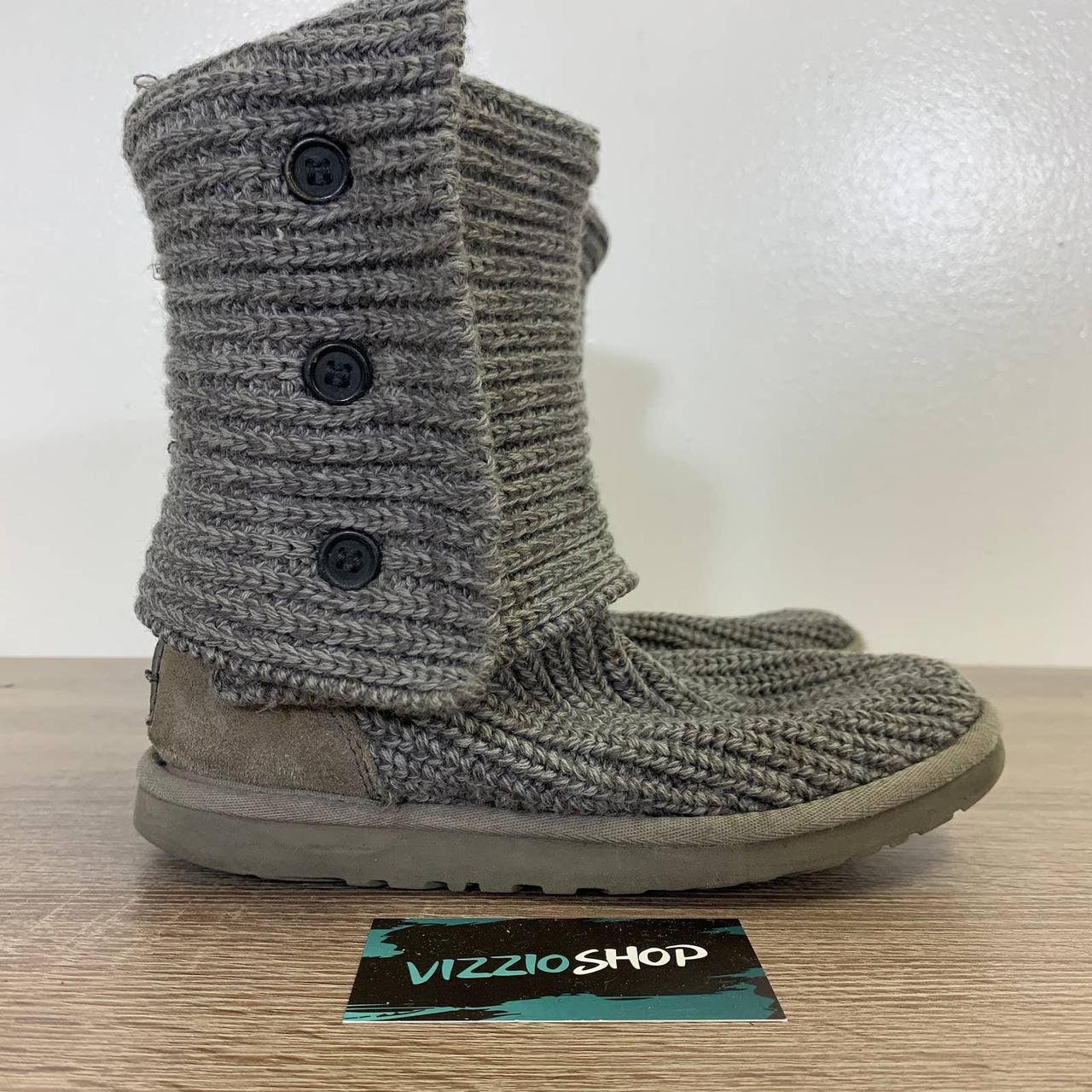 Ugg classic sale cardy grey