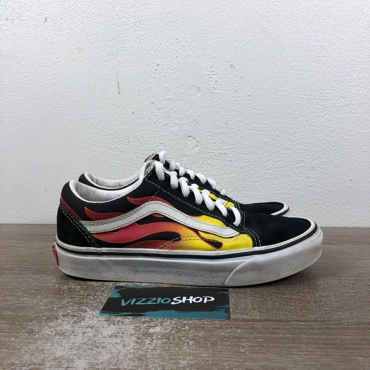 Black yellow hot sale red vans