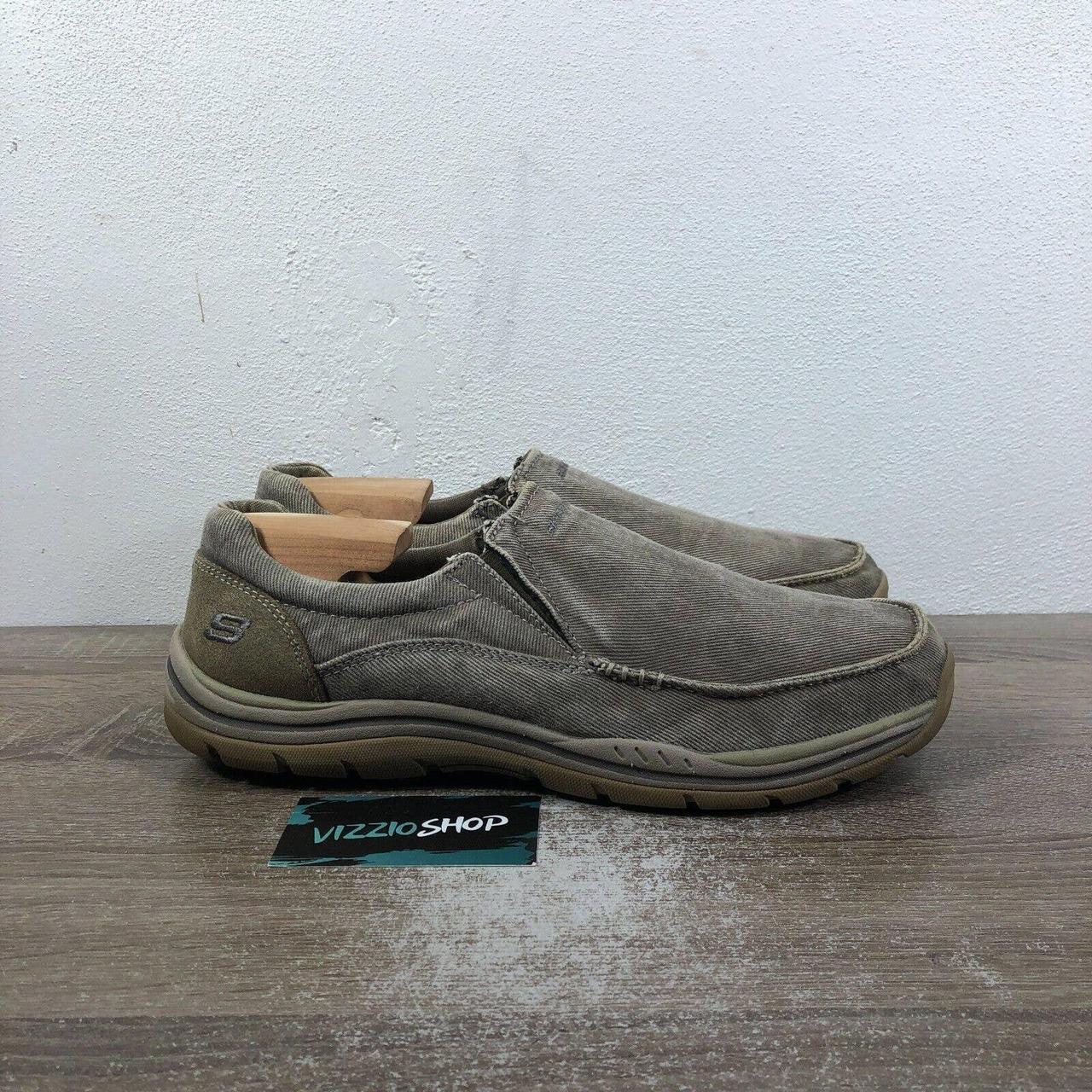 Skechers expected 2025 avillo khaki