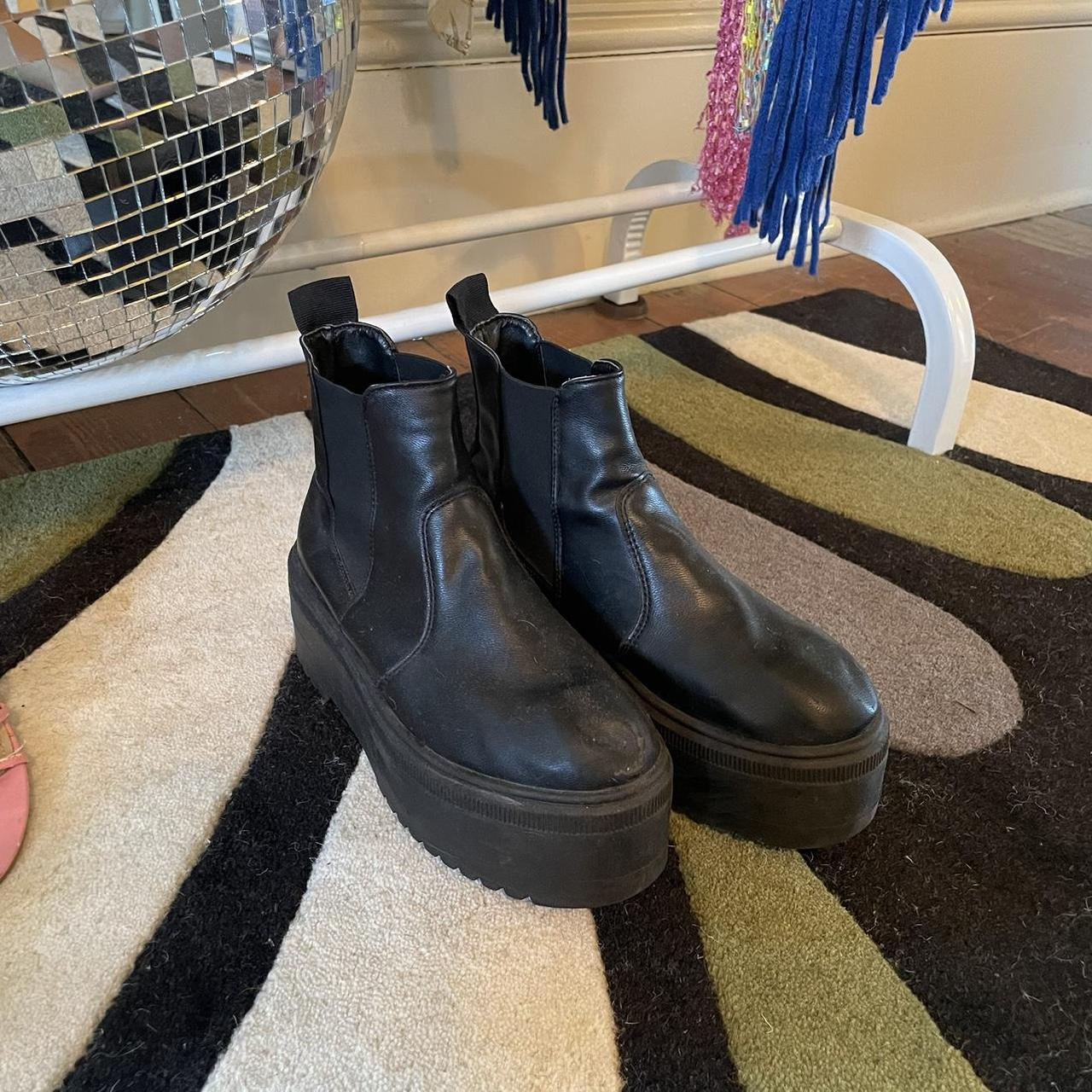 asos chunky sole boots