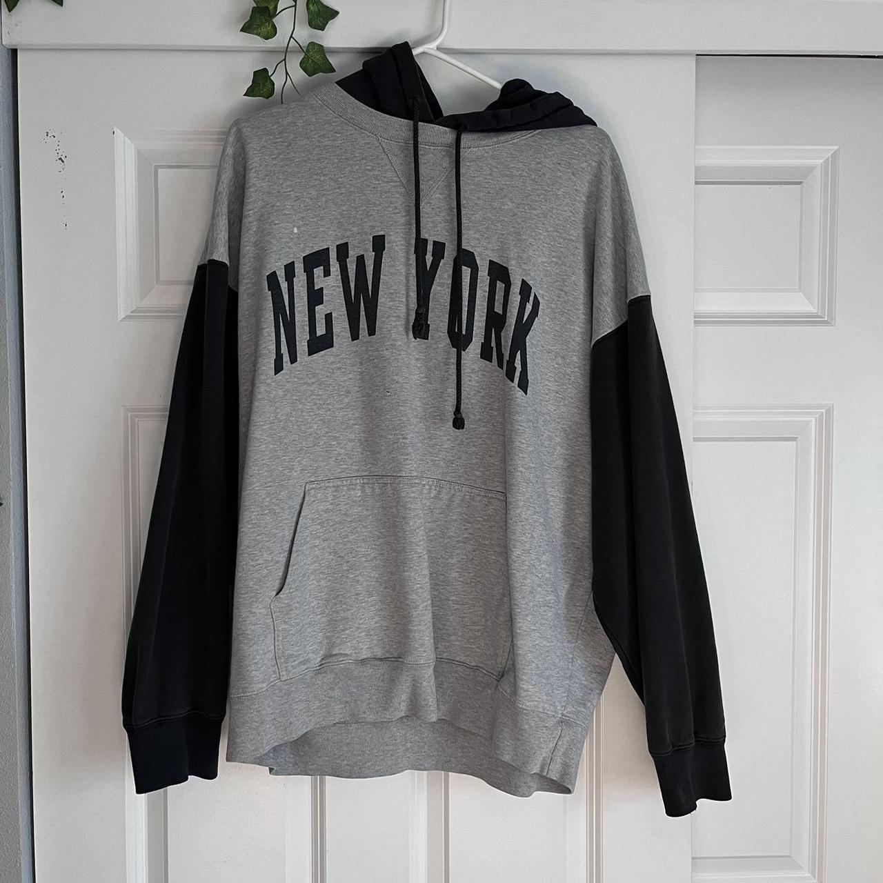 item listed by ainsley444