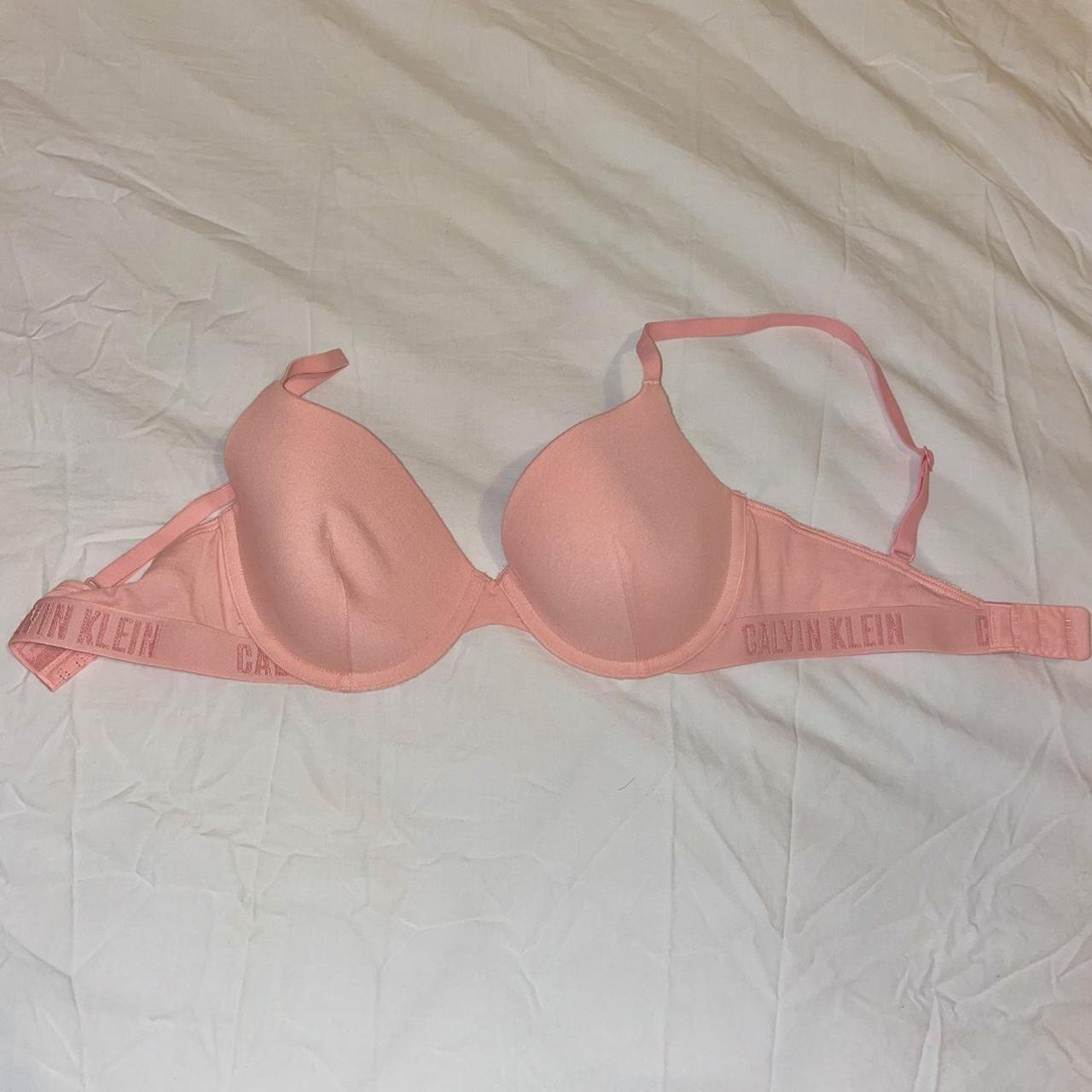 Calvin Klein Women S Bra Depop