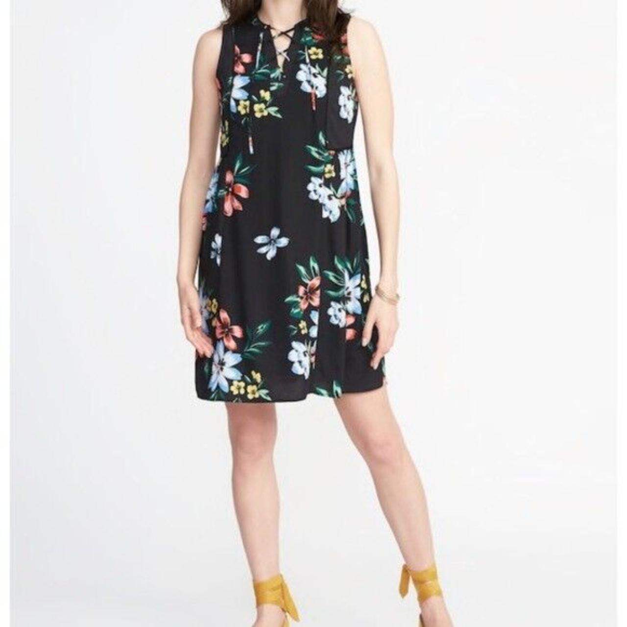 Old navy hotsell black floral dress