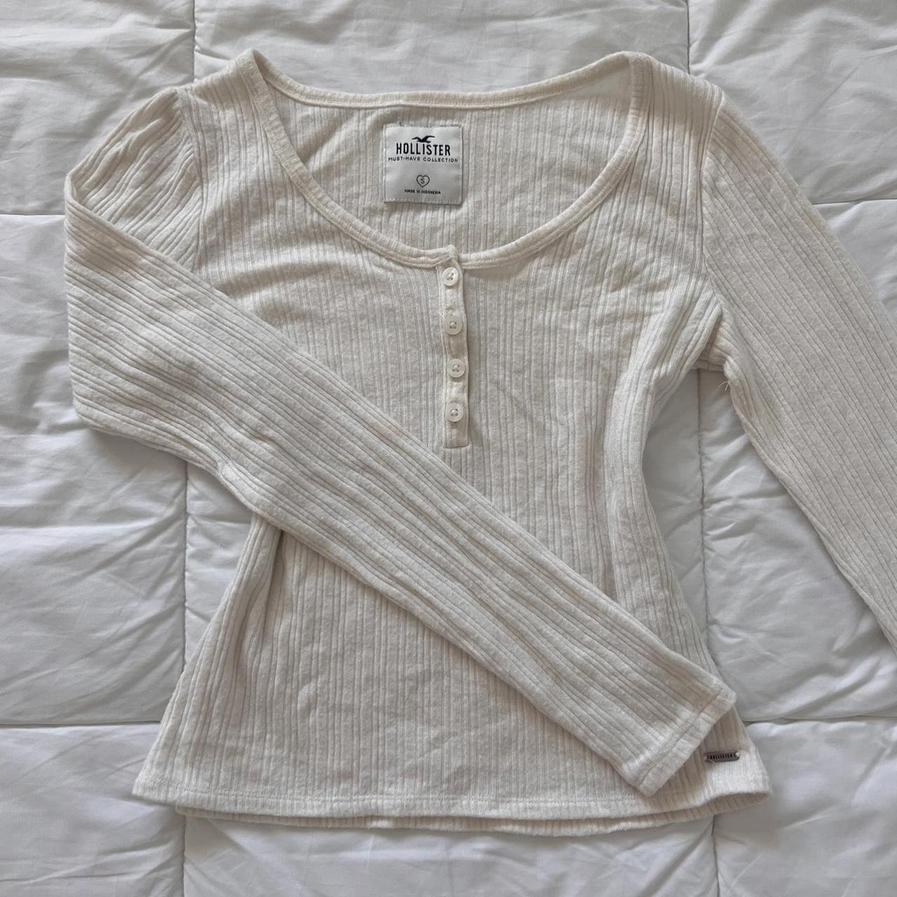 this darling hollister henley's nice, soft material.... - Depop