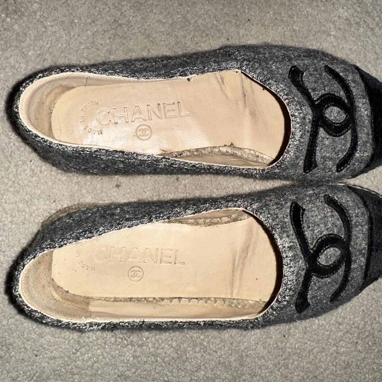 Chanel fashion grey espadrilles