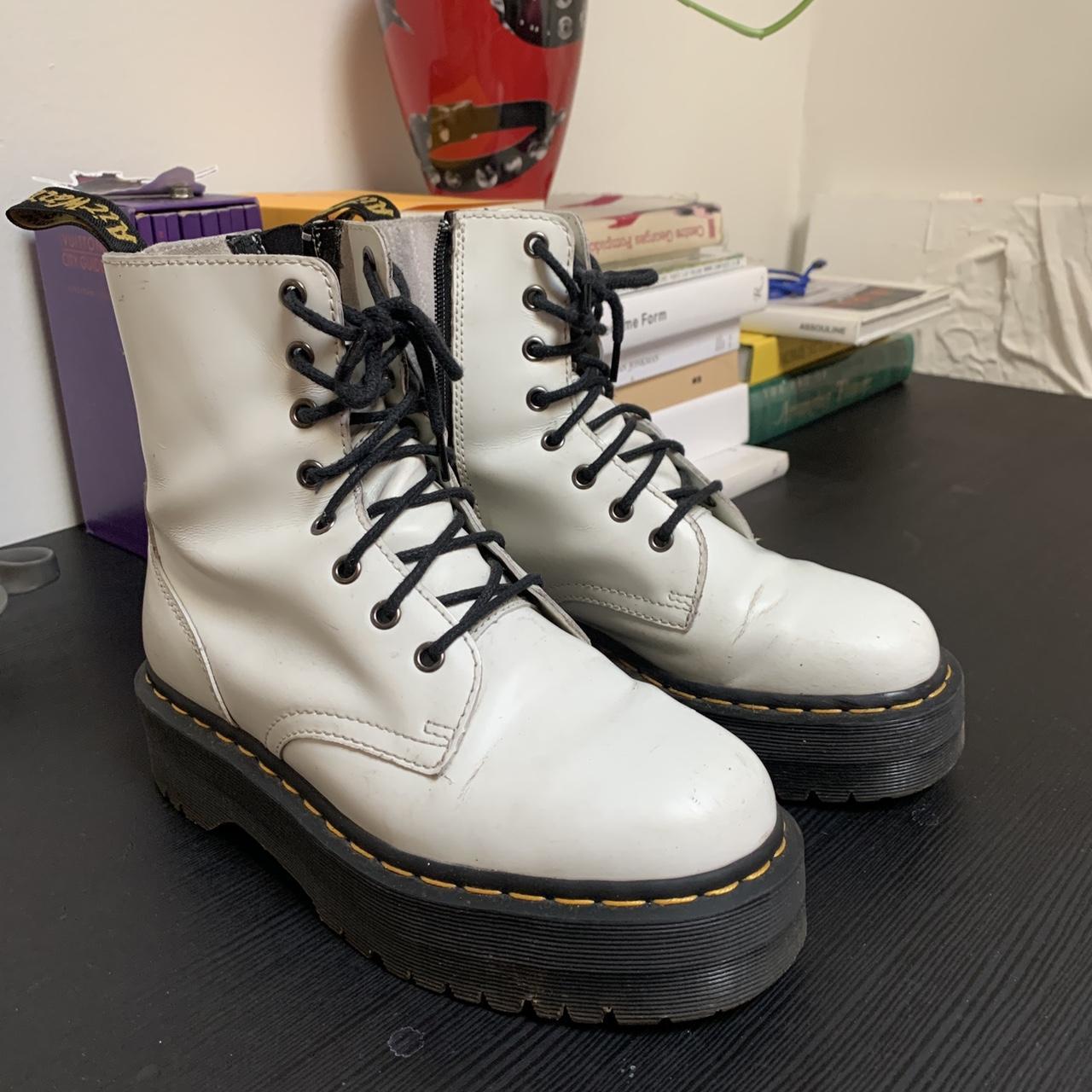 Dr martens sale size 9