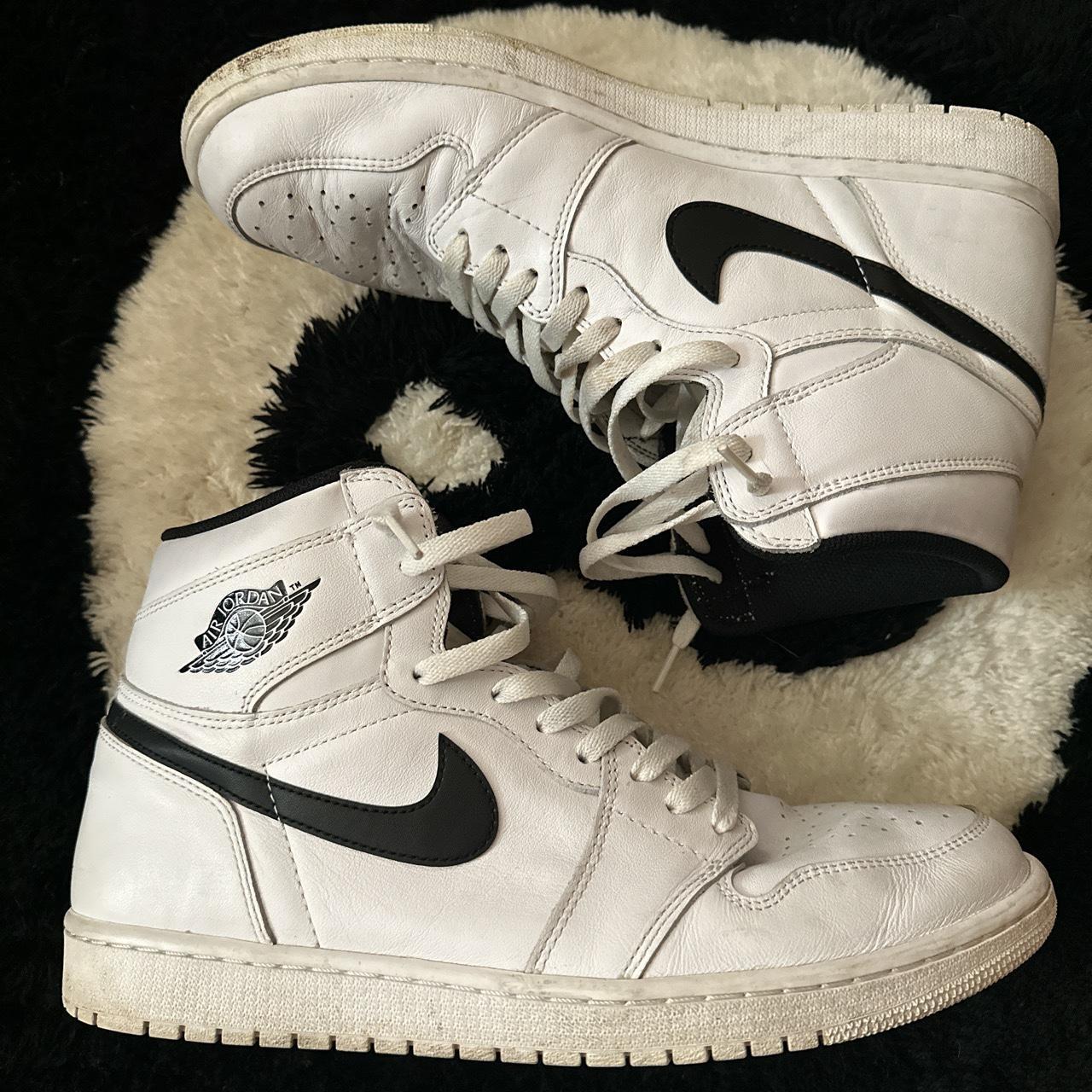 sepatu jordan yang