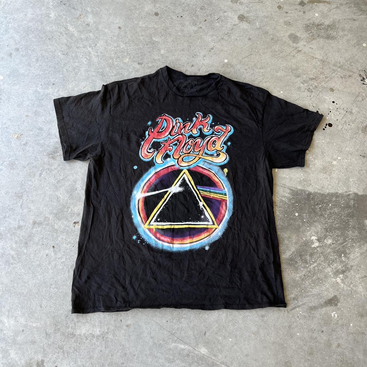 Pink Floyd Spray Paint Graphic Tee Shirt • size... - Depop