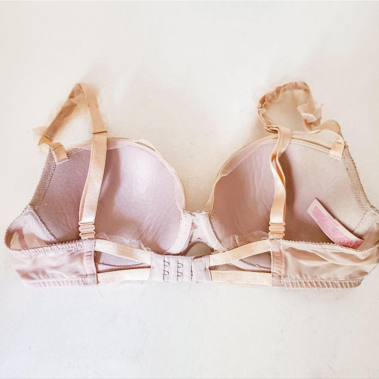 Victoria's Secret Bra 34D Dream Angels Demi Bra Used - Depop