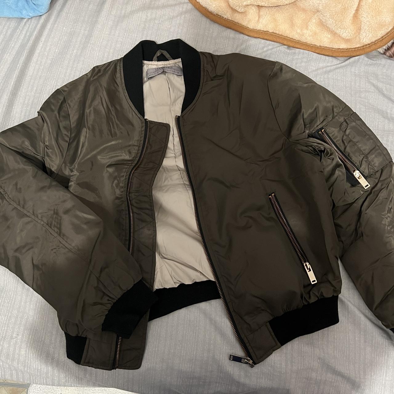 Zara green 2025 bomber jacket