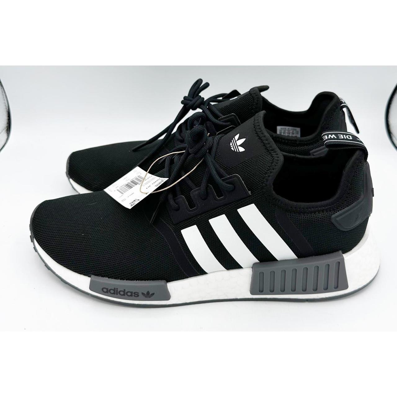 Adidas originals hot sale men's nmd_r1