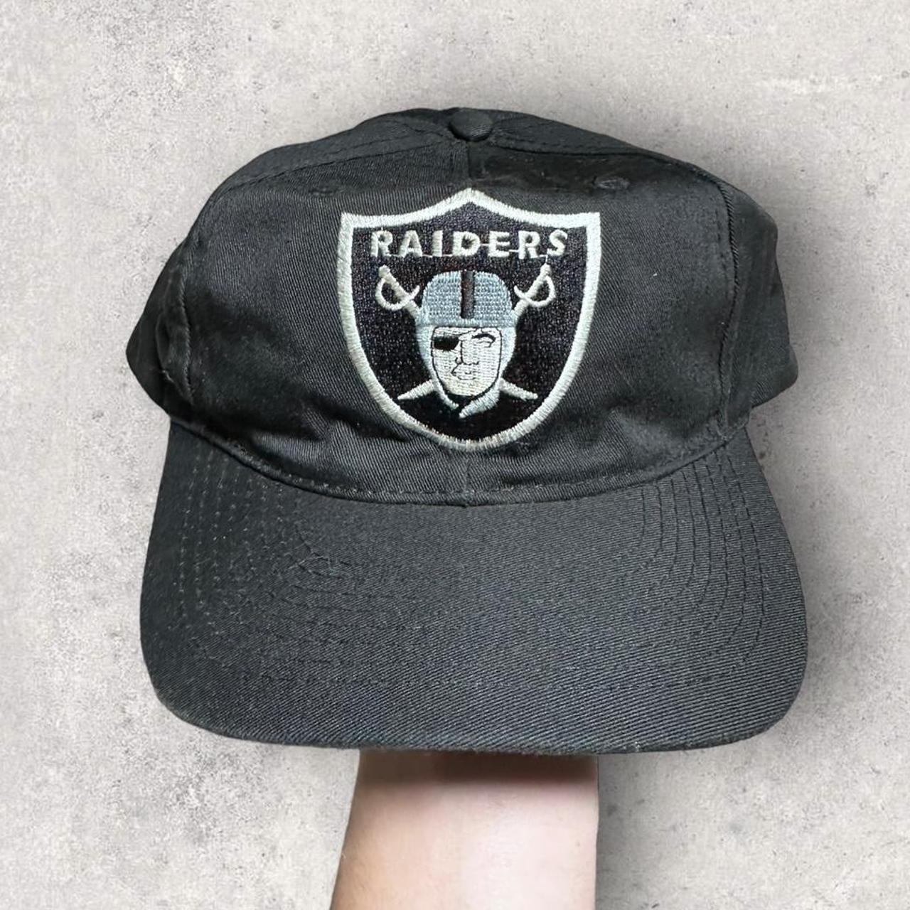 NFL Men's Black and White Hat | Depop