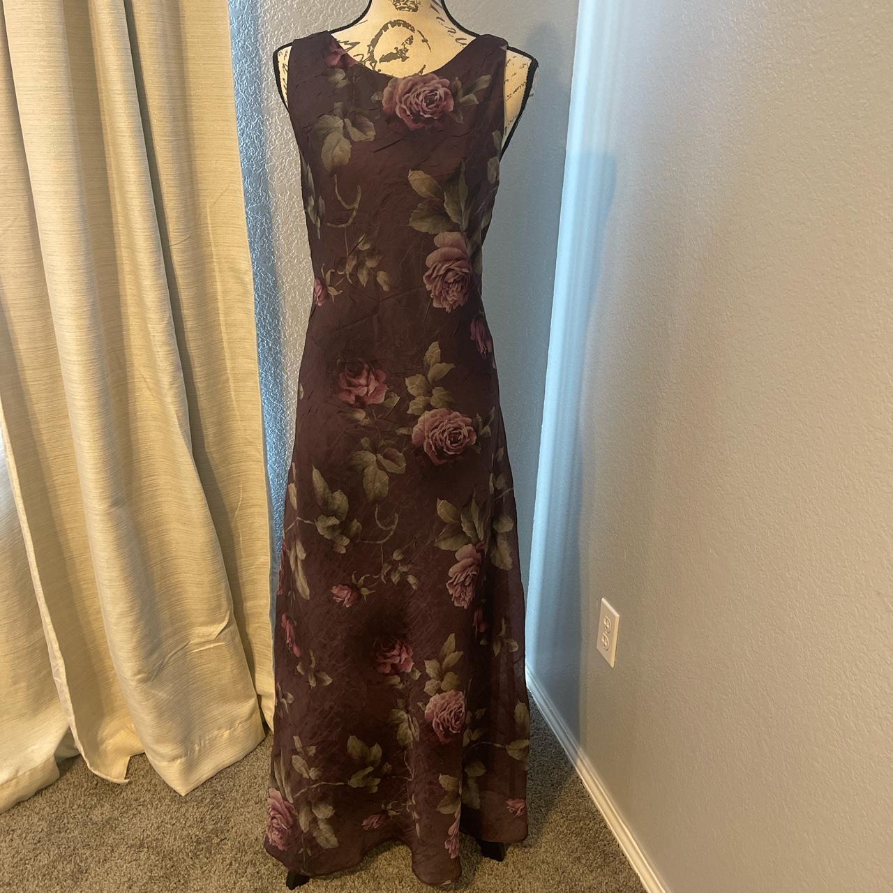 Beautiful floweral purple 90s dress with a gorgeous... - Depop