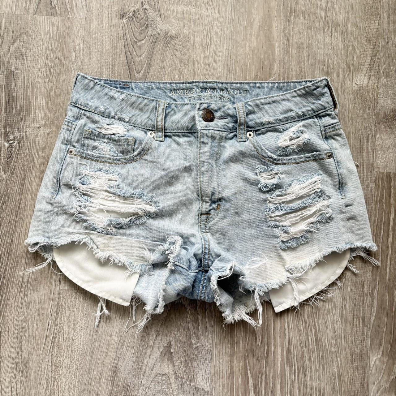 item listed by kalianaelly
