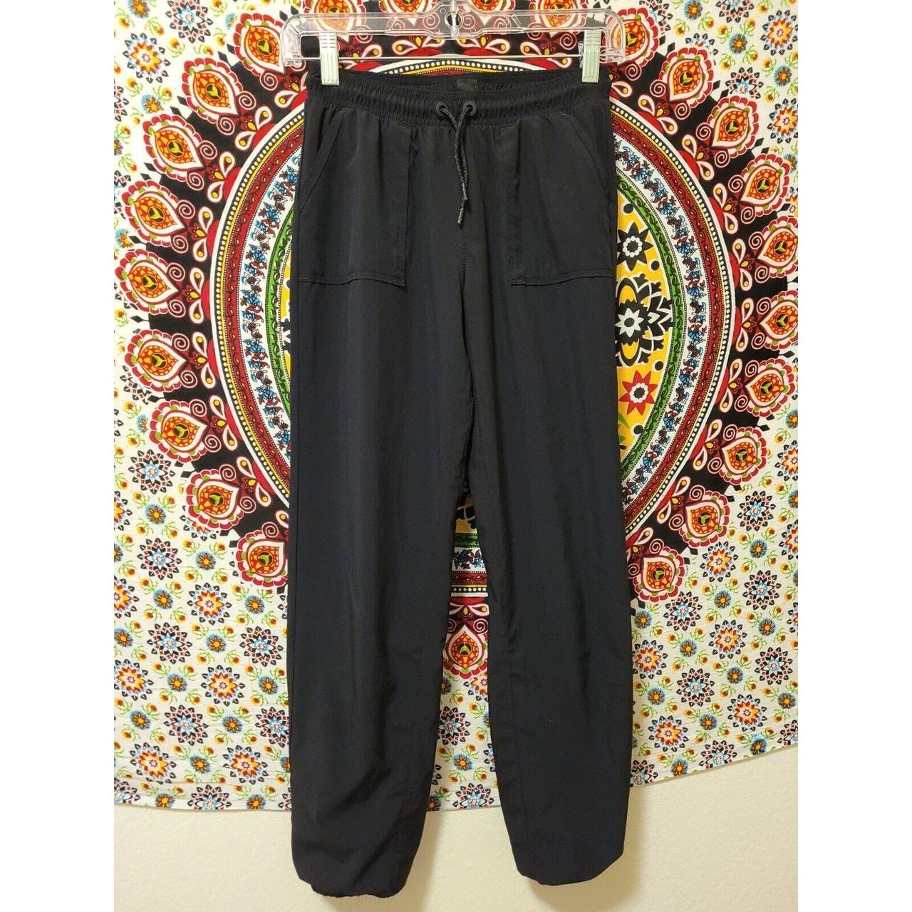 Athleta Girl Lined High Jump Jogger Black ~ Size - Depop