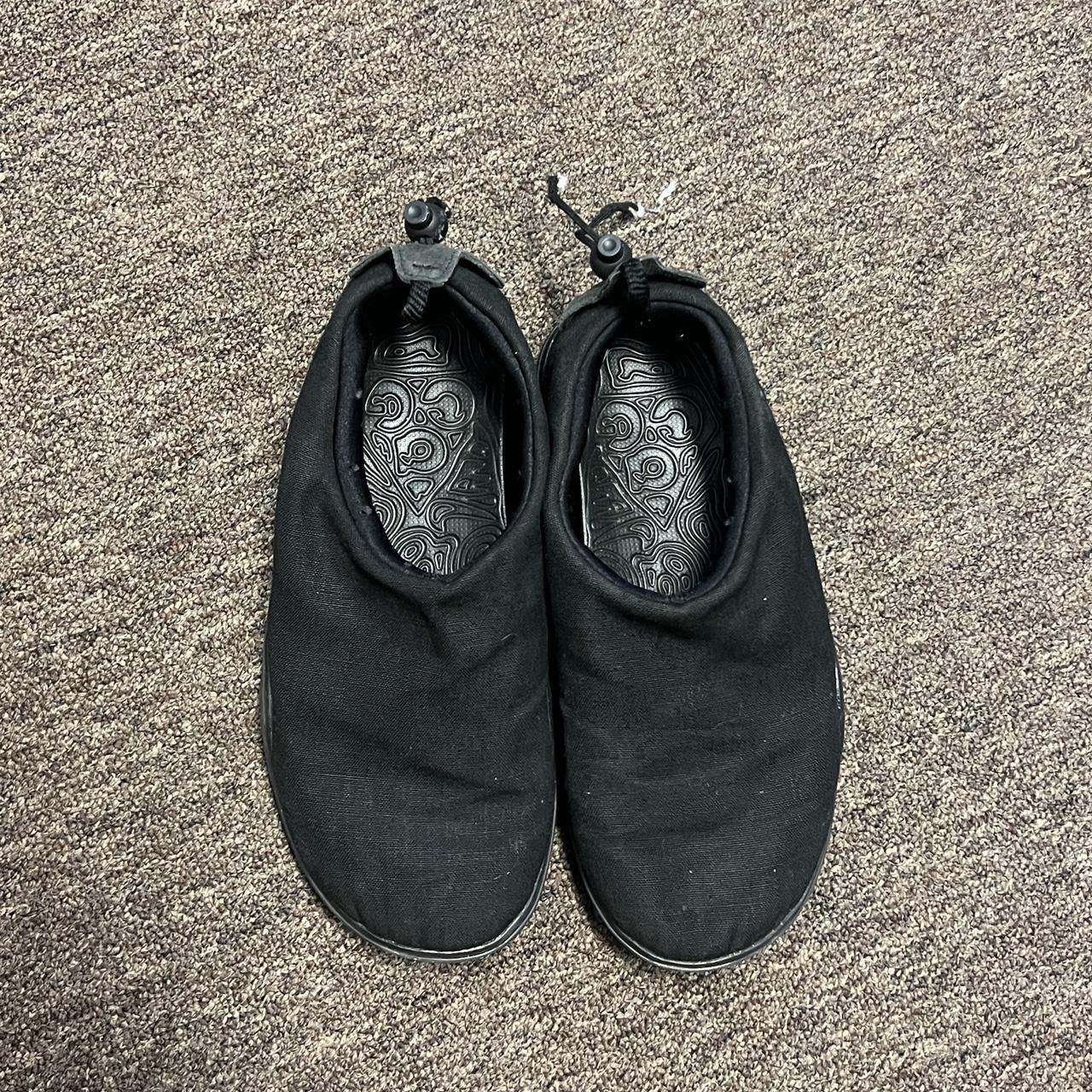 acg slip on