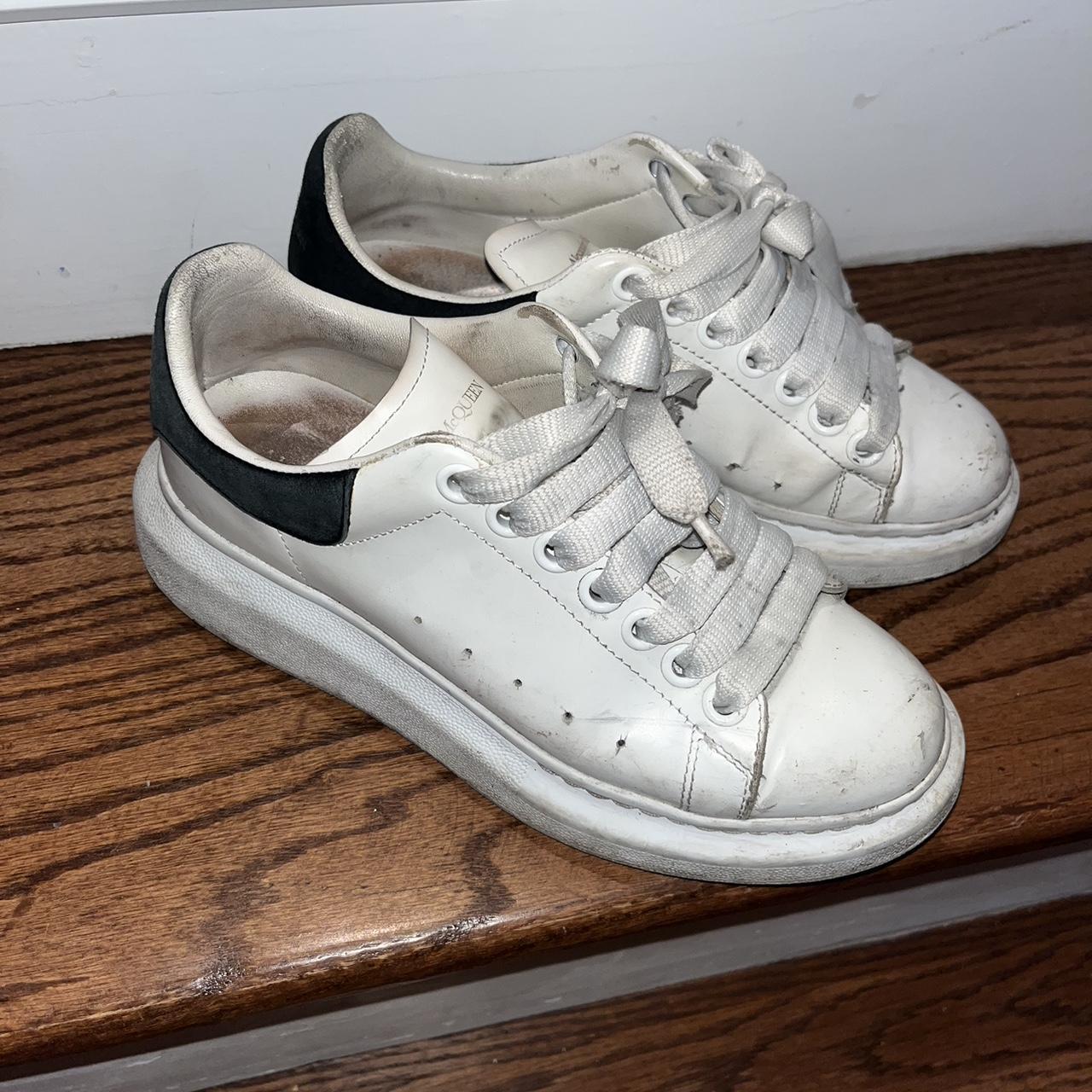 Used alexander 2025 mcqueen sneakers