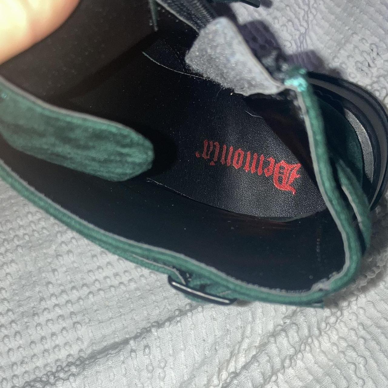 demonia shaker 52 emerald green platform faux suede Depop