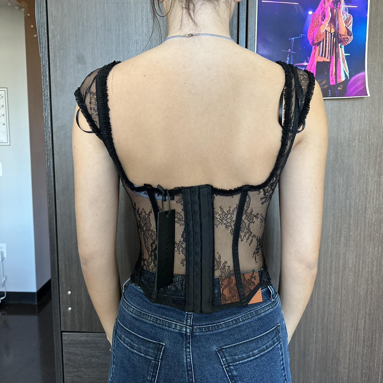 Lioness Women's Black Corset (2)